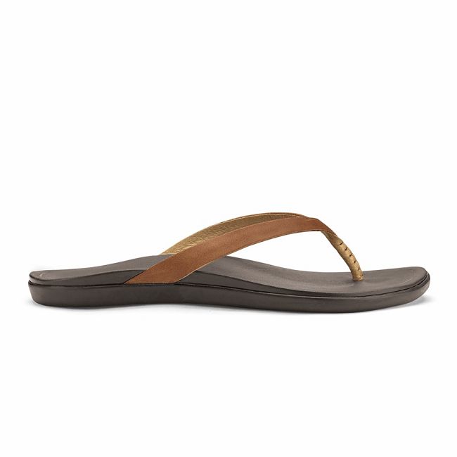 Olukai Women's Hoopio Leather Flip Flop - Sahara / Dark Java US742-831